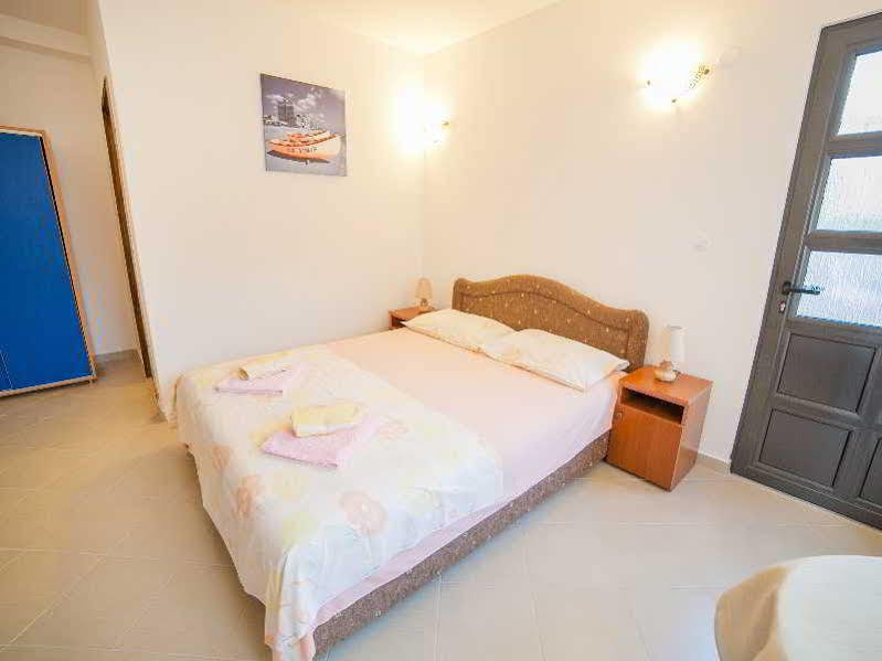 Apartments Harmony Утьеха Экстерьер фото