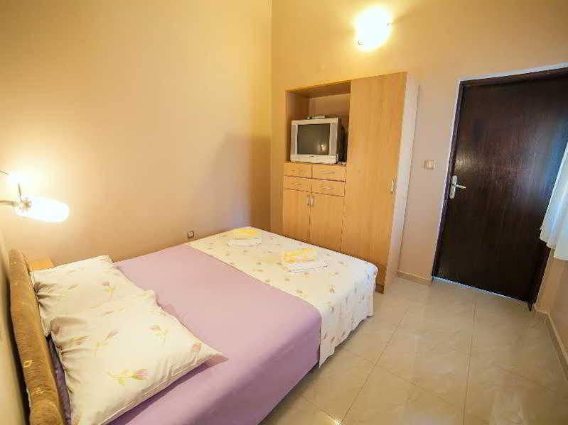 Apartments Harmony Утьеха Экстерьер фото