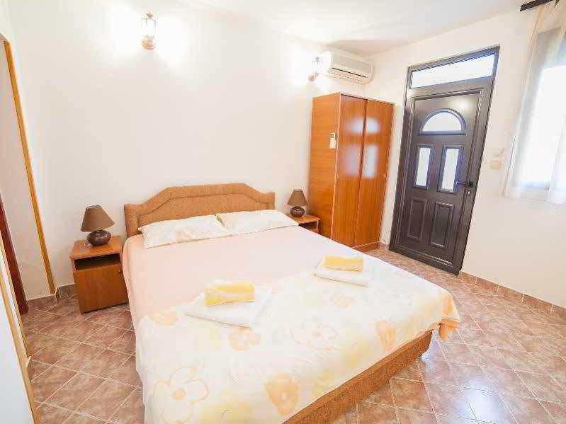Apartments Harmony Утьеха Экстерьер фото