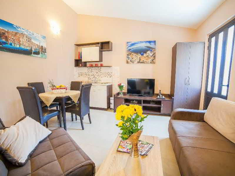Apartments Harmony Утьеха Экстерьер фото